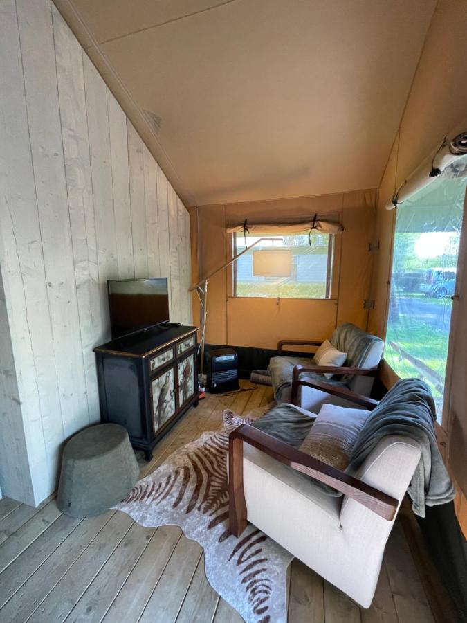 Glamour Glamping At Little Beach Jabbeke  Extérieur photo